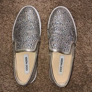 steve madden slip ons